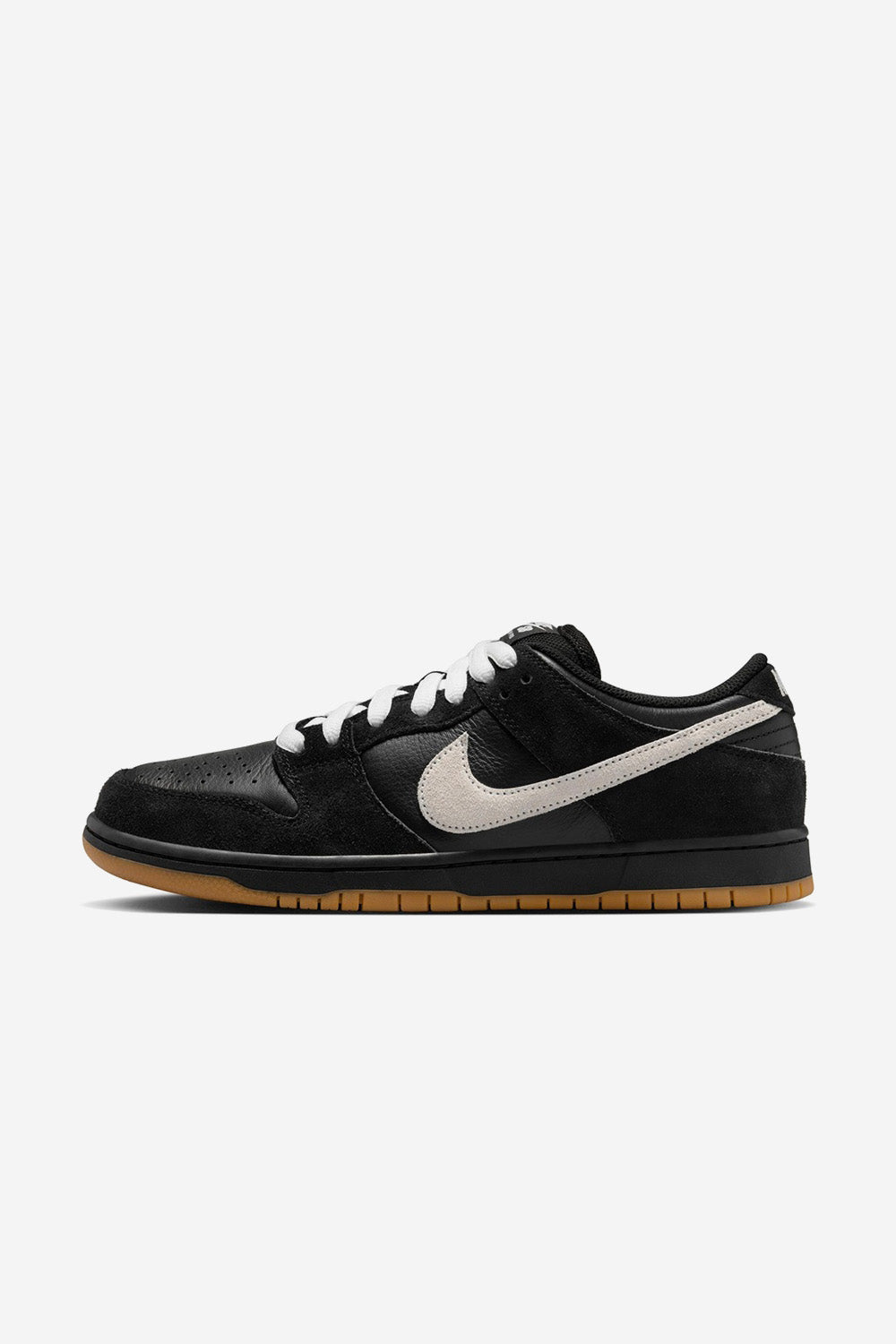Dunk Low Pro Shoes - Black White Black Gum Light Brown